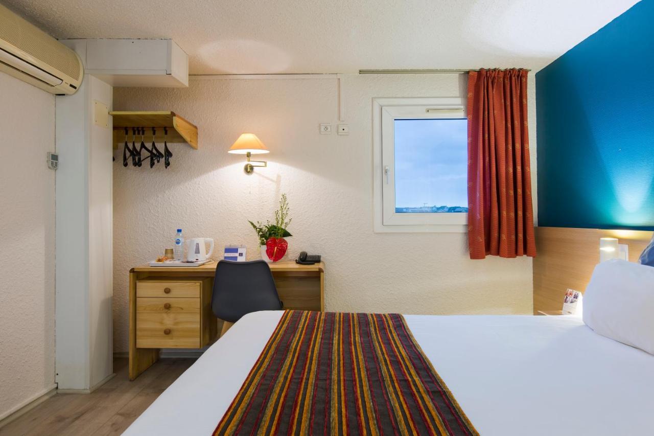 Comfort Hotel Montluçon Exteriör bild