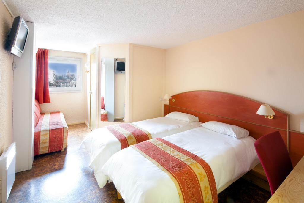 Comfort Hotel Montluçon Exteriör bild