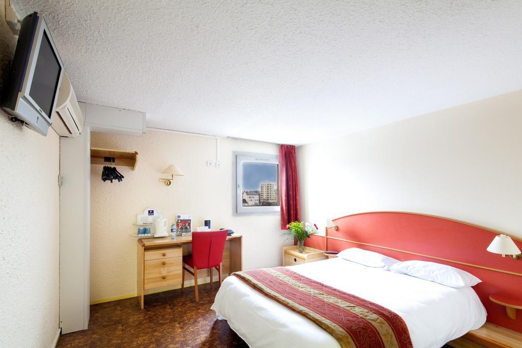 Comfort Hotel Montluçon Exteriör bild