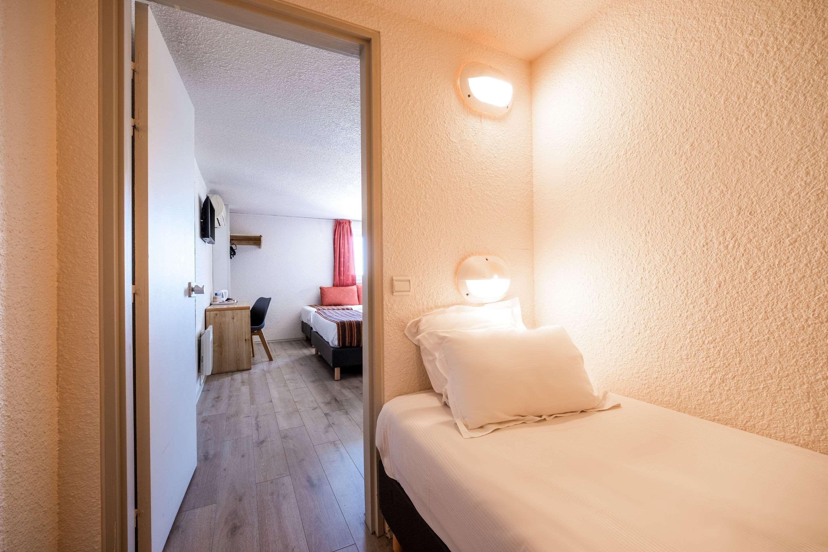 Comfort Hotel Montluçon Exteriör bild