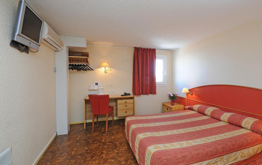 Comfort Hotel Montluçon Exteriör bild